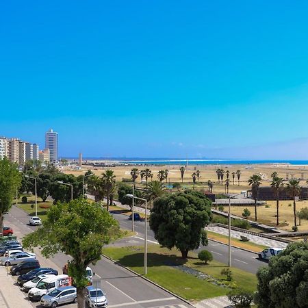 Brasil Avenue By Rent4All Фигейра-да-Фош Экстерьер фото