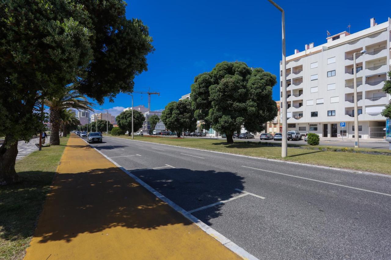 Brasil Avenue By Rent4All Фигейра-да-Фош Экстерьер фото