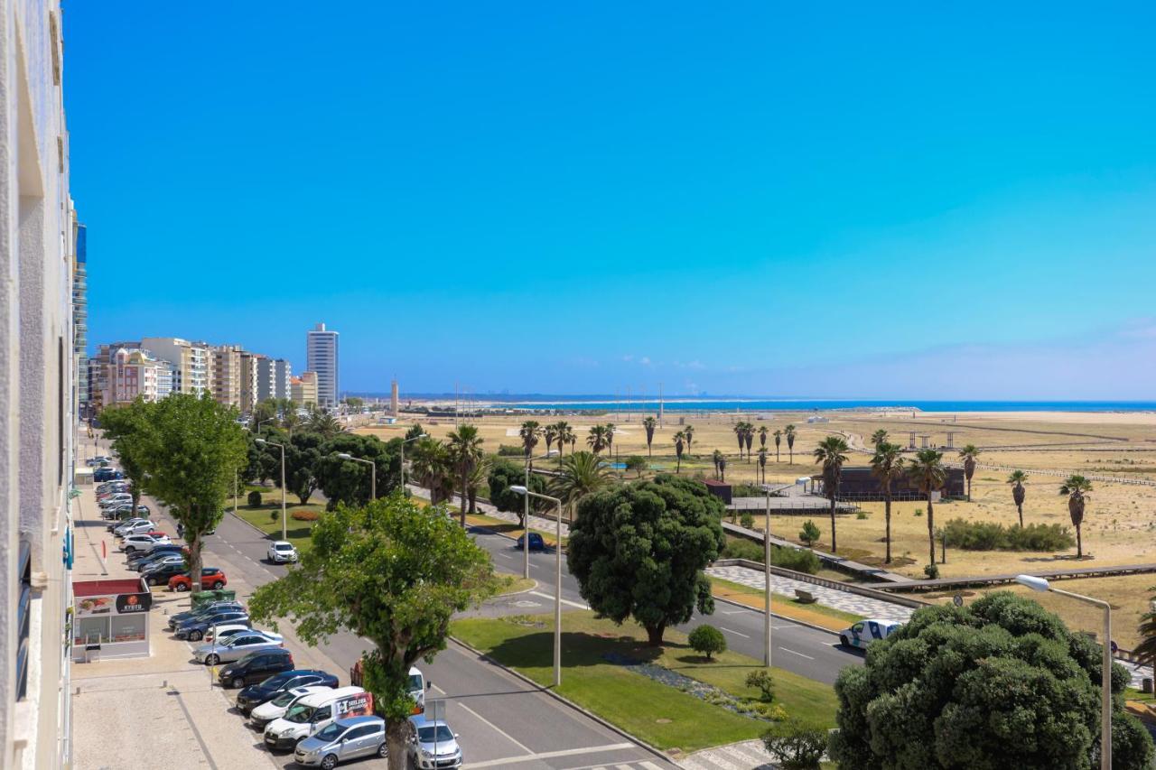 Brasil Avenue By Rent4All Фигейра-да-Фош Экстерьер фото